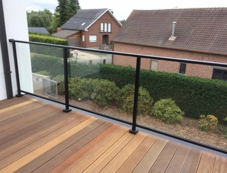 Balustrada z poręczą lakierowana RAL 9005