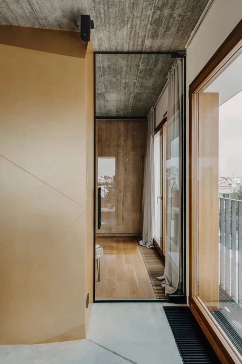drzwi LOFT TIOMO.jpg