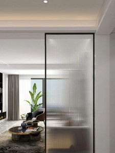 Szklana ściana szkło FLUTES zabudowa LOFT ryflowane