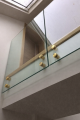 balustrada szklo hartowane 12 mm zlote okucia