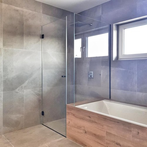 Drzwi prysznicowe ścianka na wymiar